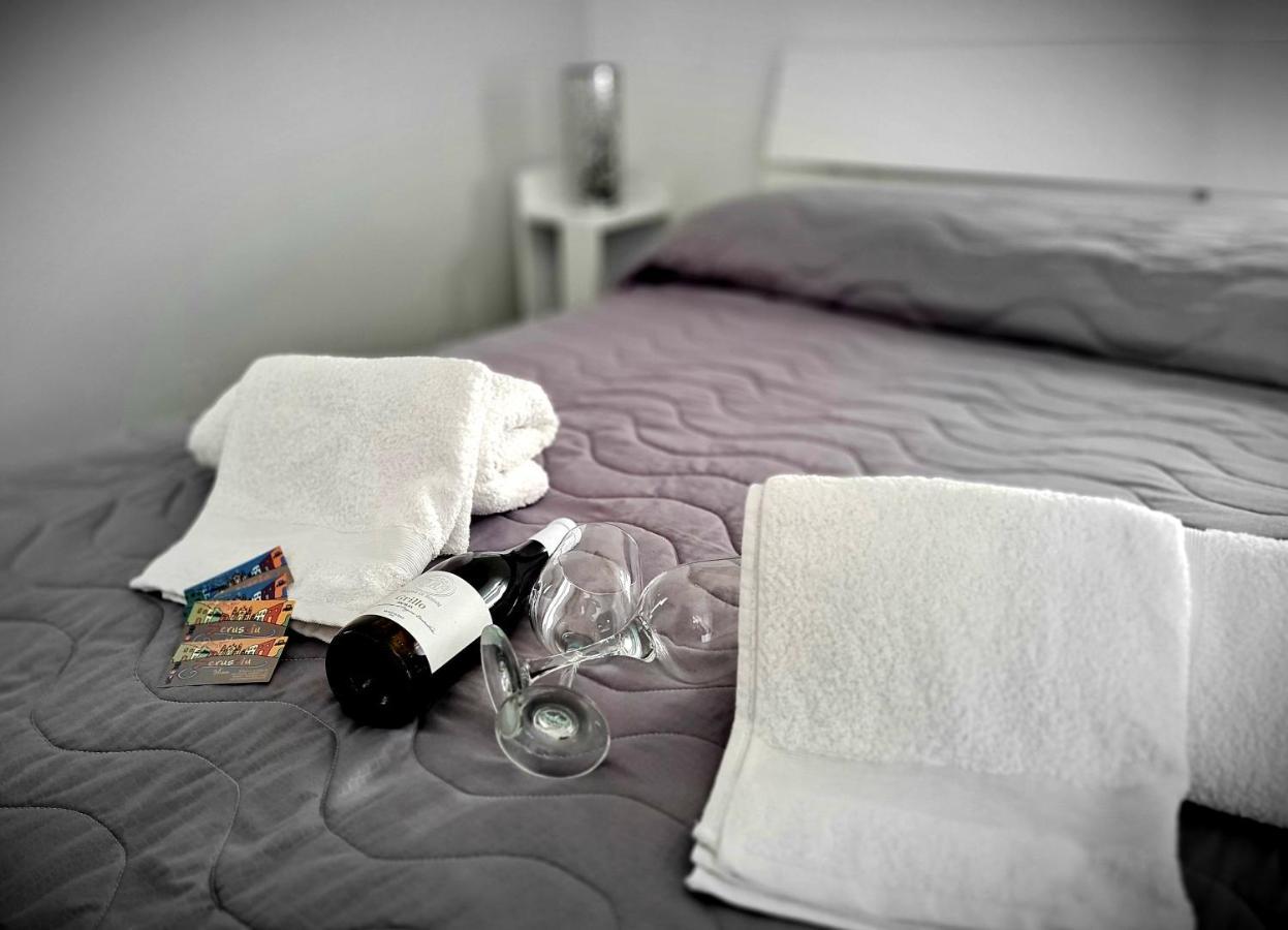 Scrusciu Home Terrasini Buitenkant foto
